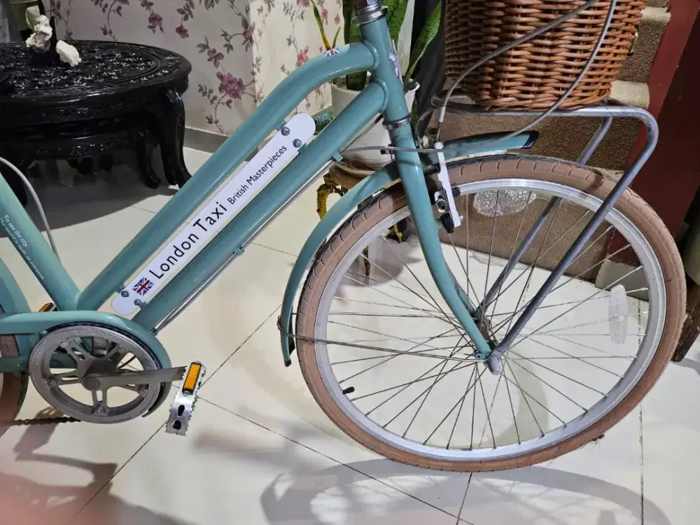 Sepeda London  Taxi