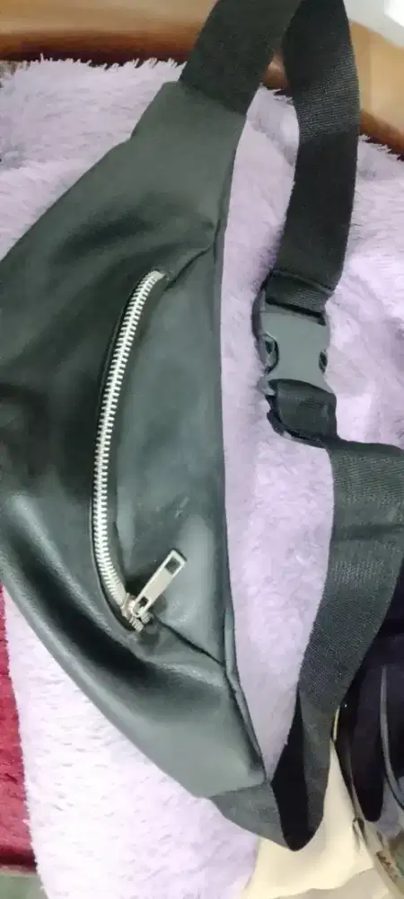 Tas import Waistbag tas selempang