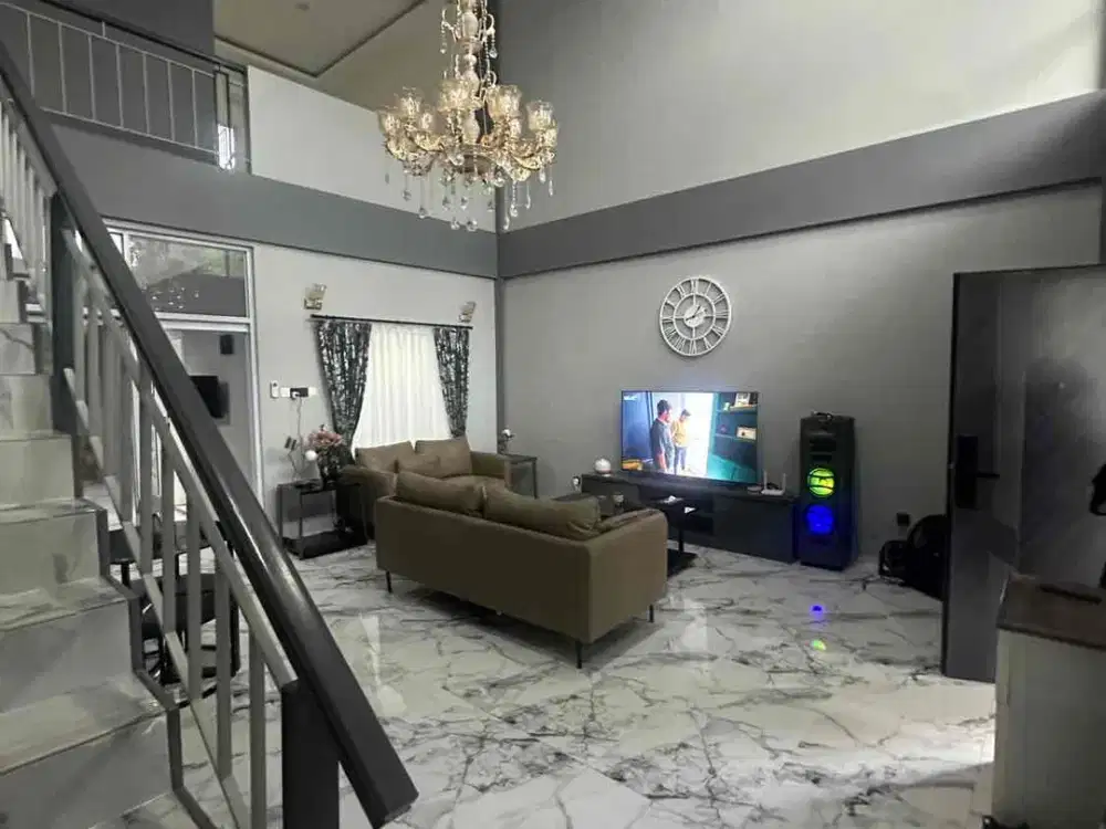DIJUAL RUMAH TROPICANA RESIDENCE BARU SELESAI RENOVASI MEWAH