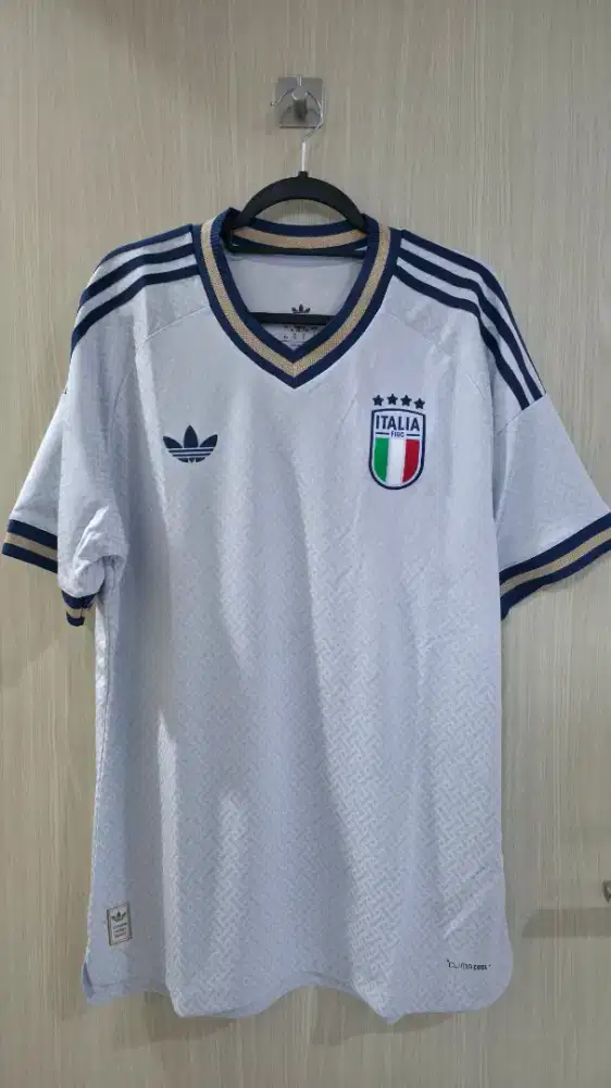 Jersey Original Italia Player Issue BNWB (brand new with tag)