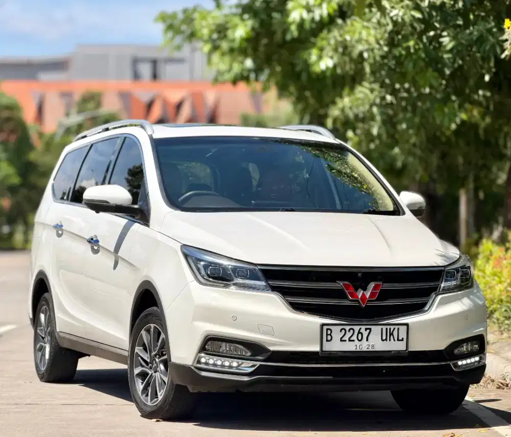 DP 25 jt! Km 60rb! Wuling Cortez LT Lux AMT 2018 Antik Spt Baru!!