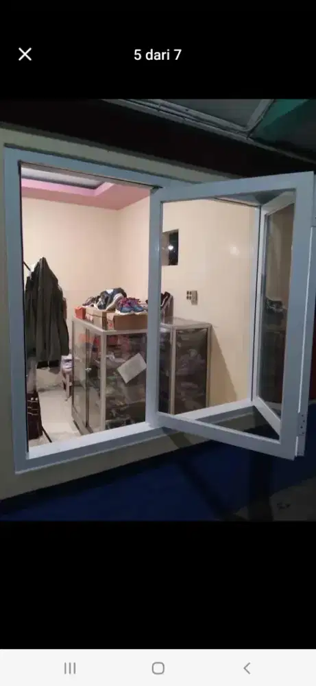 Jendela lipat aluminium T140cm L140cm harga dg pasang 2,2 jt / unit