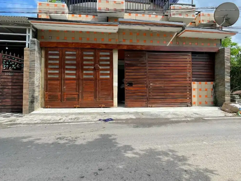 Dijual Rumah 3 Lantai Lokasi di Jl. Uluwatu 2, Jimbaran.