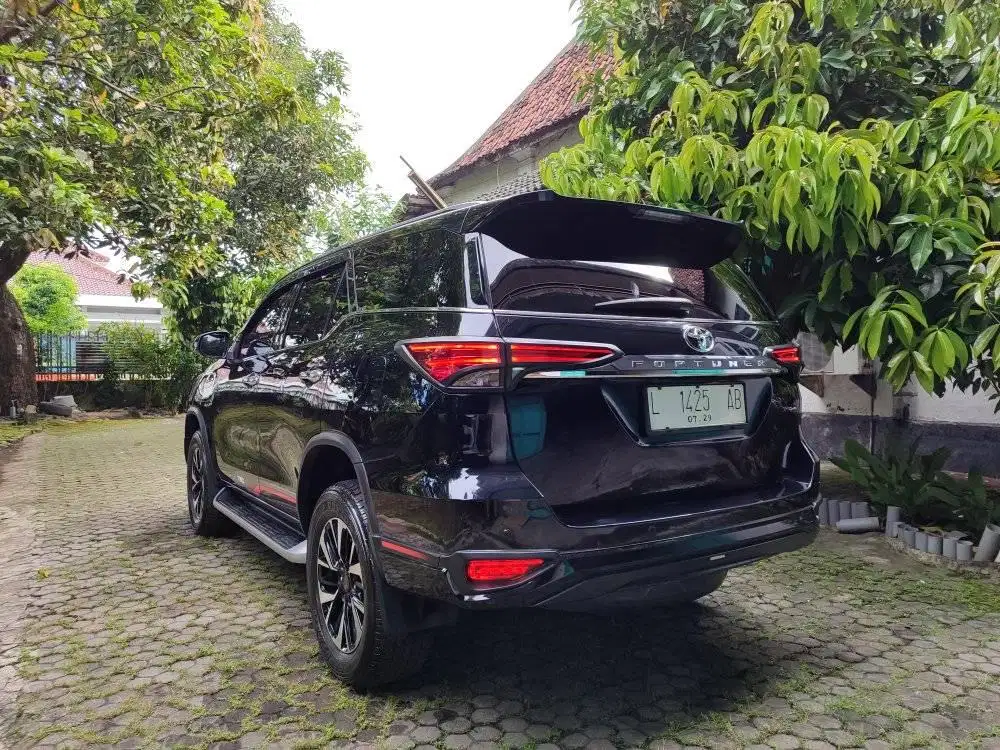 HARGA CASH TOYOTA FORTUNER VRZ TRD 2019 pcd Pajero Innova hrv crv brv