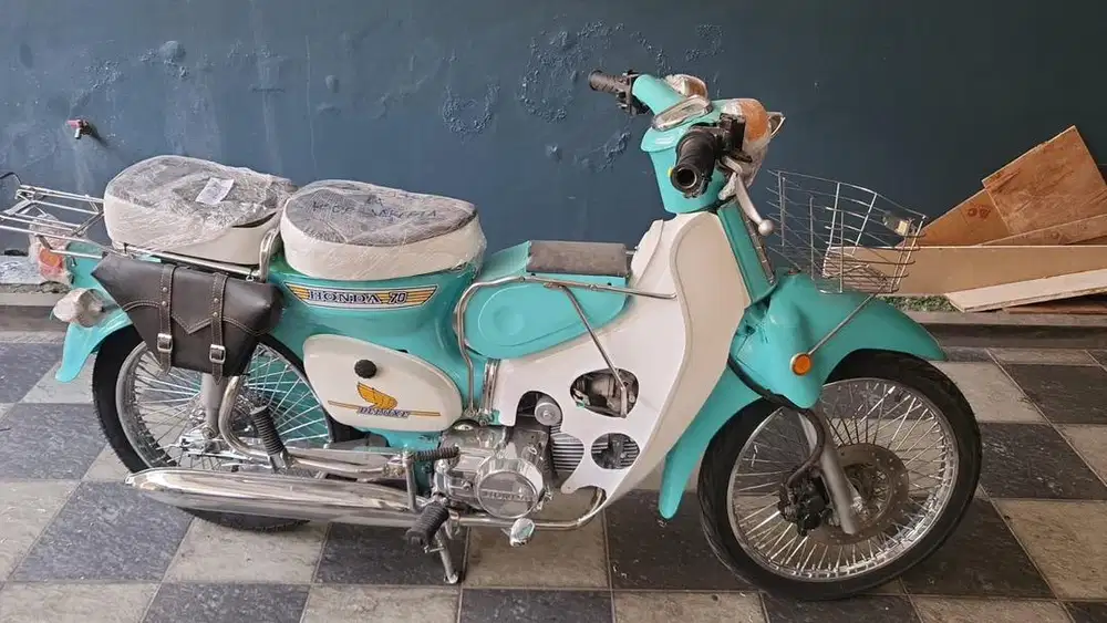 dijual cepat honda C70