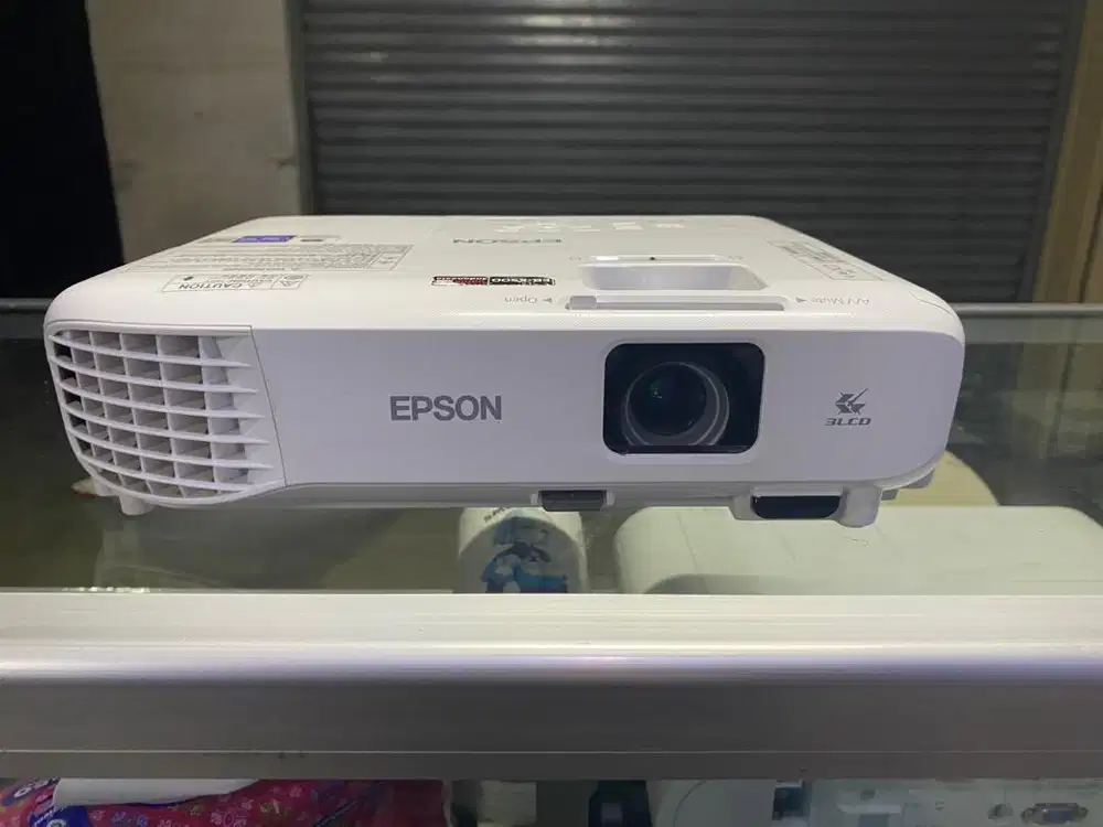 Proyektor EPSON EB - X500