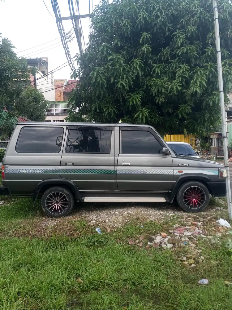 Toyota Kijang 1994 Bensin