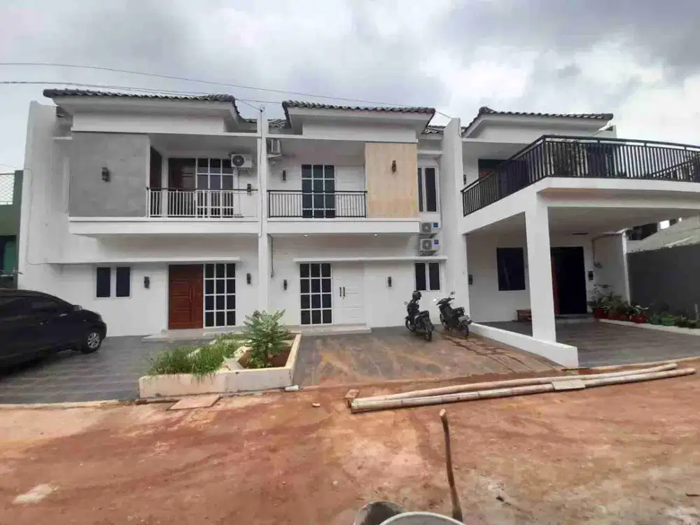 Rumah cluster dinding ful batamerah dijatibening super strategis dekat stasiun LRT Jatibening