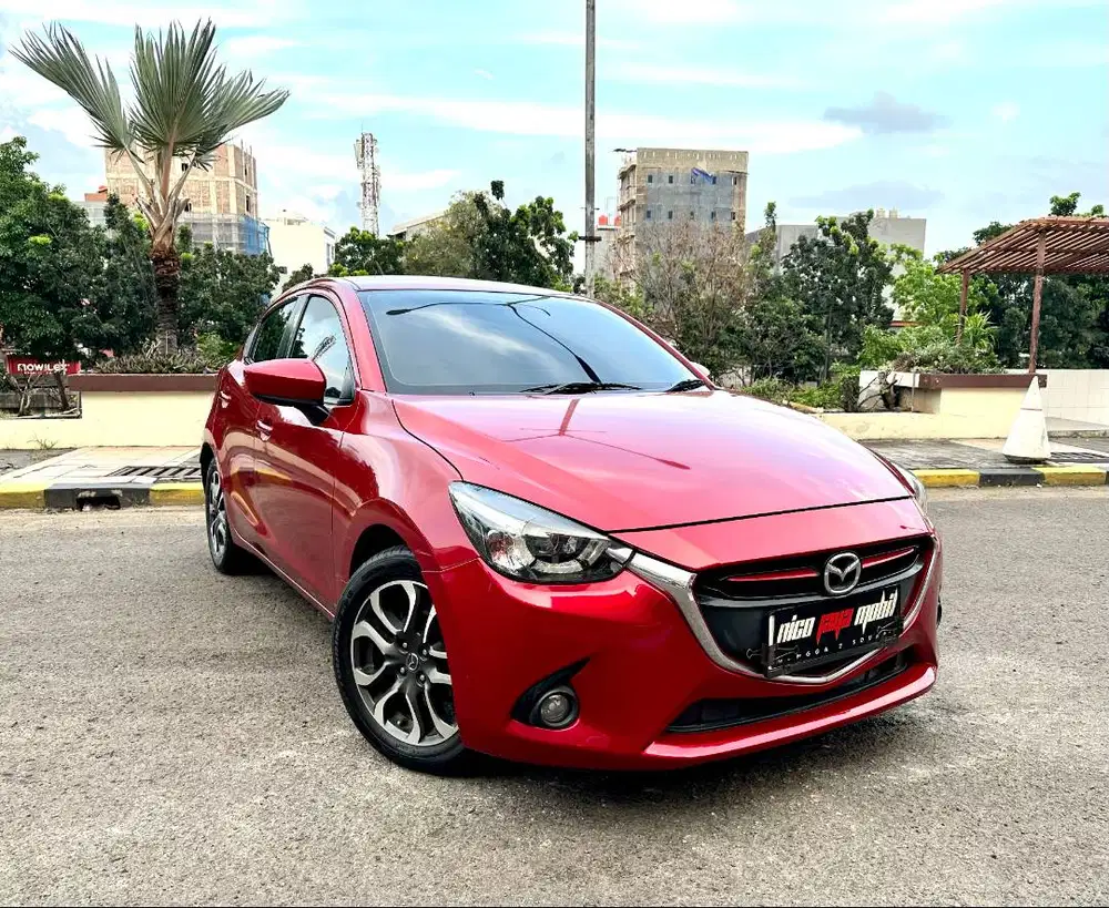 Mazda 2 2015 R Skyactive Soul RED Tangan PERTAMA dari Baru Low KM ISTW