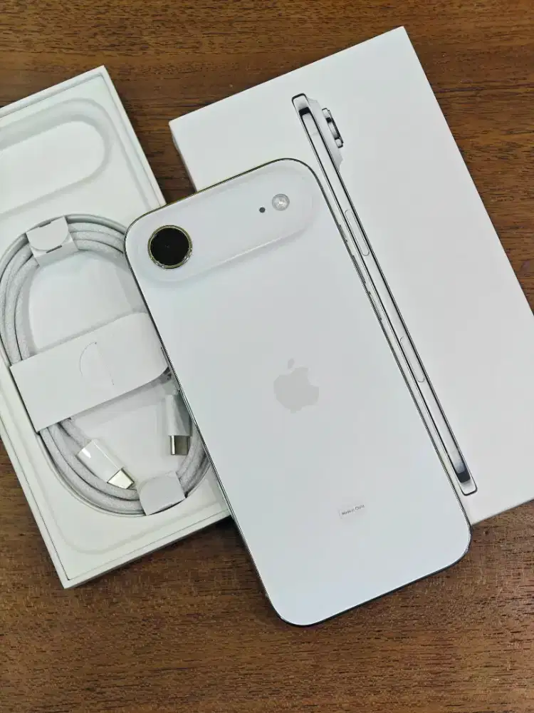 Iphone air 256 ibox sebulan Pakai