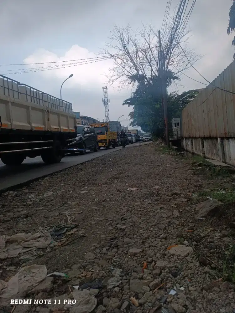 Di butuhkan yang bisa mangkas rambut