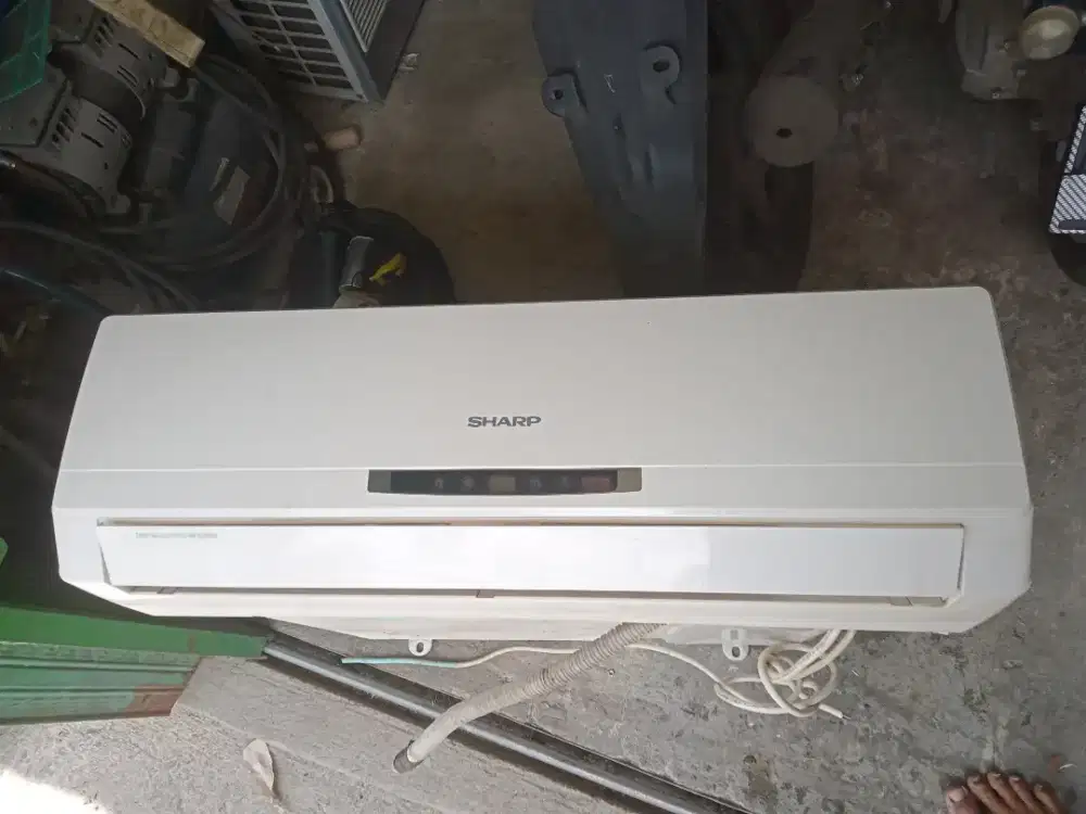 Ac bekas 1/2pk free pasang pipa 3m ya