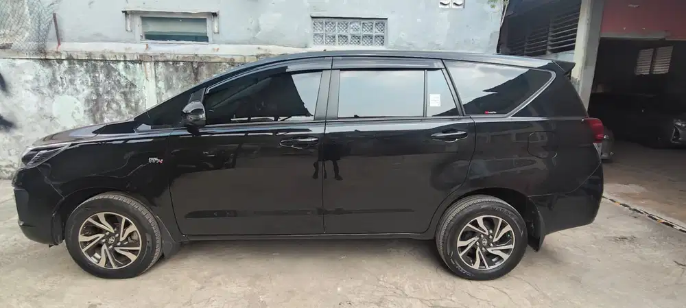 Toyota Kijang Innova 2021 Bensin