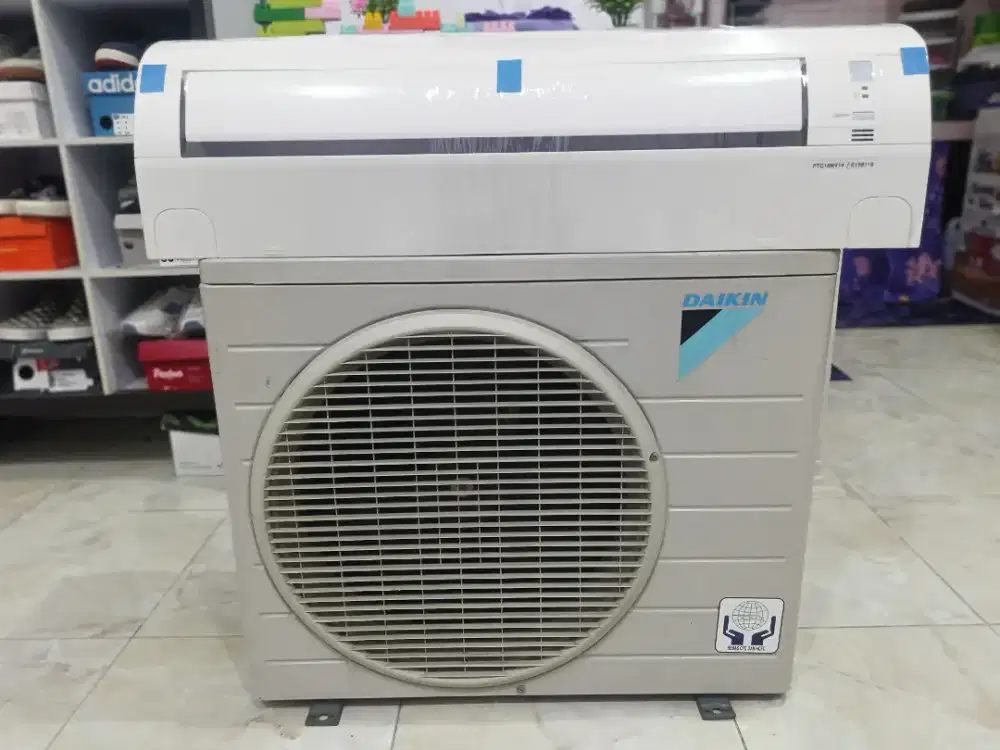 AC second Daikin 1,5 pk