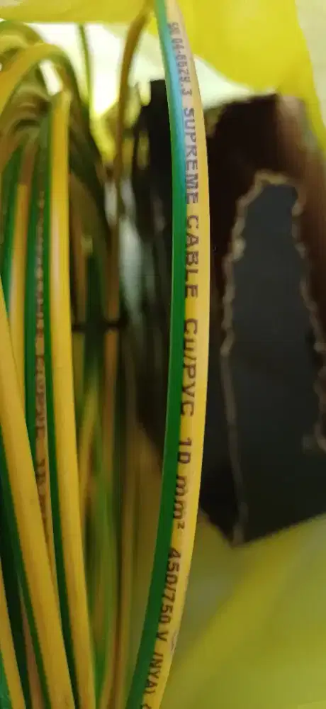 kabel grounding kuning hijau