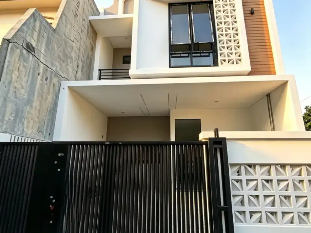 Y346 Rumah Baru 3 Lantai Modern Strategis Pondok Bambu Jakarta Timur