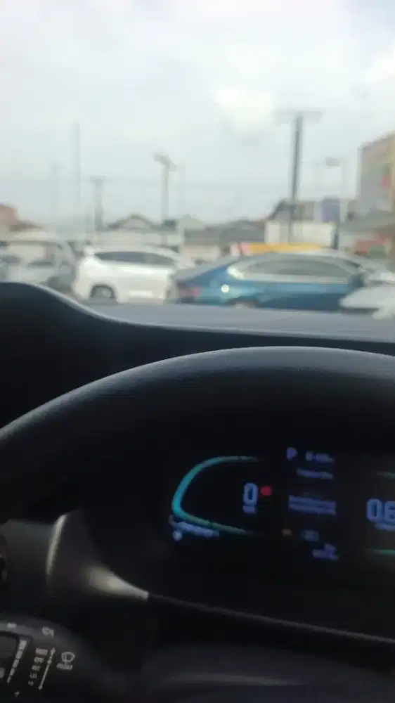 Saya lgi cari pekerjaan