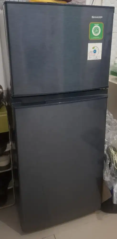 Kulkas Sharp SJ-195