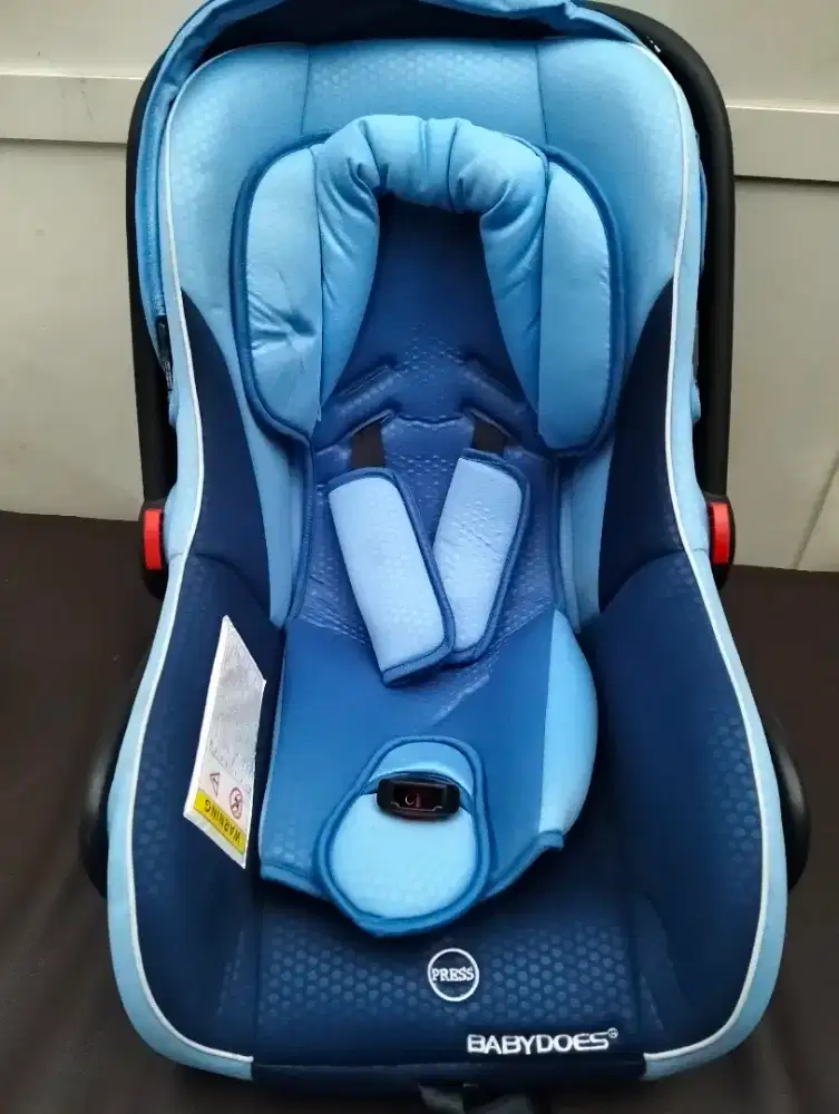 Jual carseat babydoes