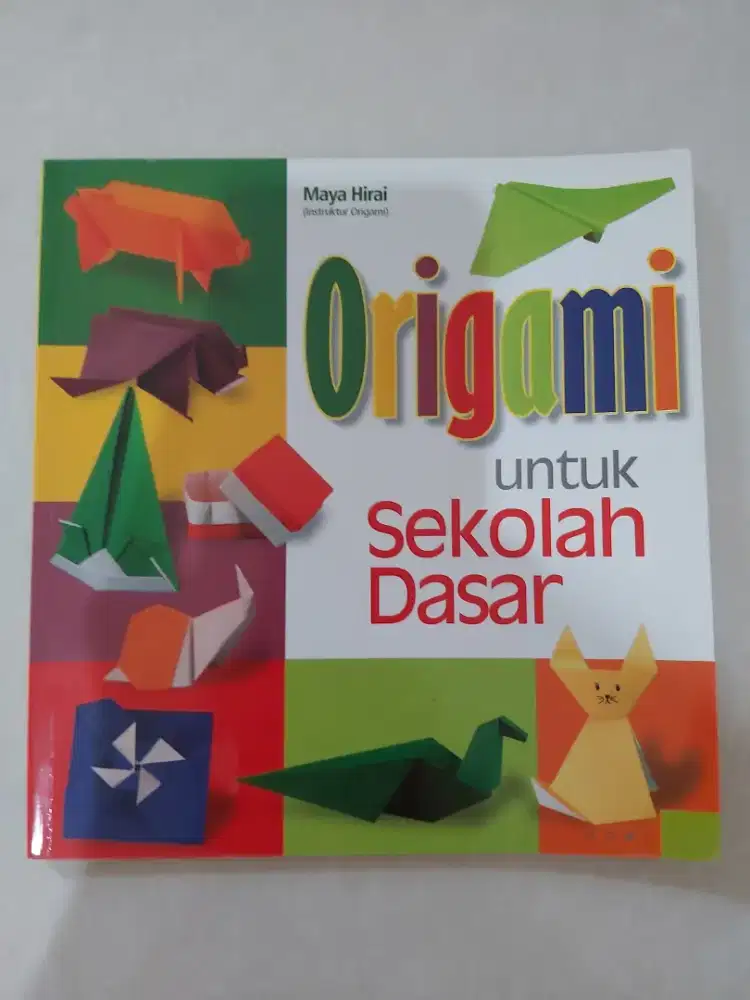 Buku  tentang origami
