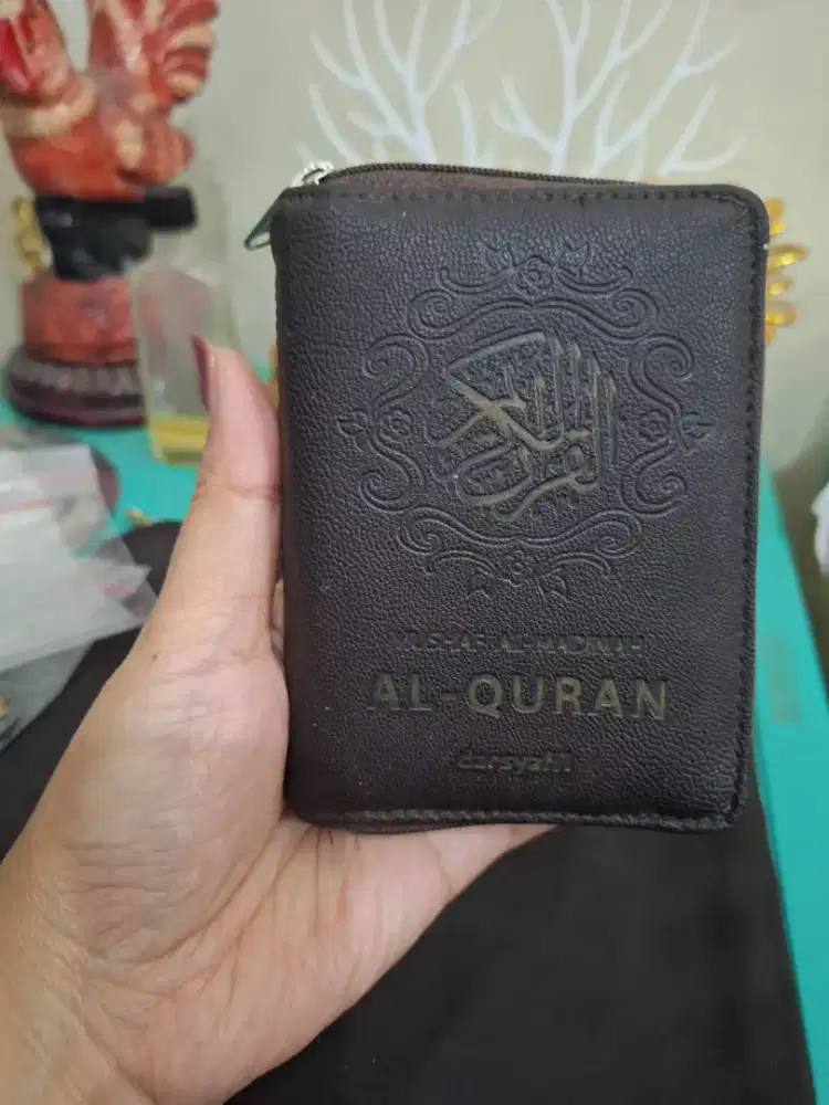 Buku al-quran mudah 
dibawa kemana saja 
Limited edition 
Barang teraw