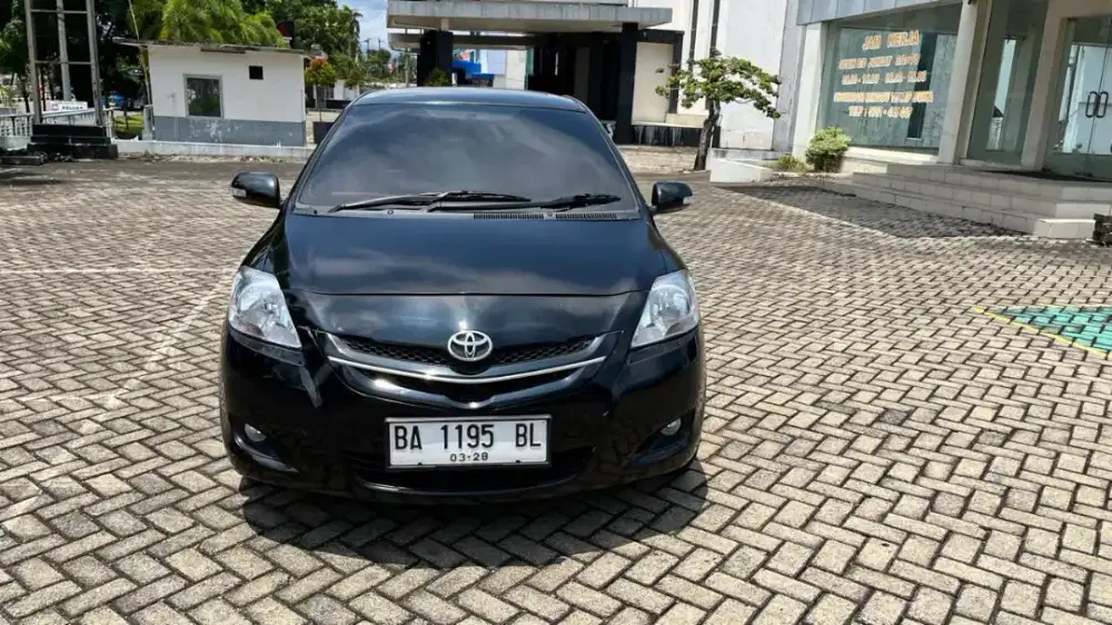 Dijual Toyota vios limo gen 2