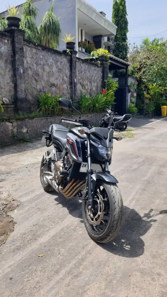 Honda CB650F 2017 Full Paper CB 650 F