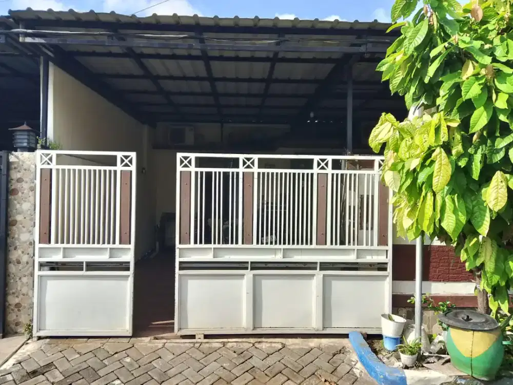 Rumah Tengah Kota
