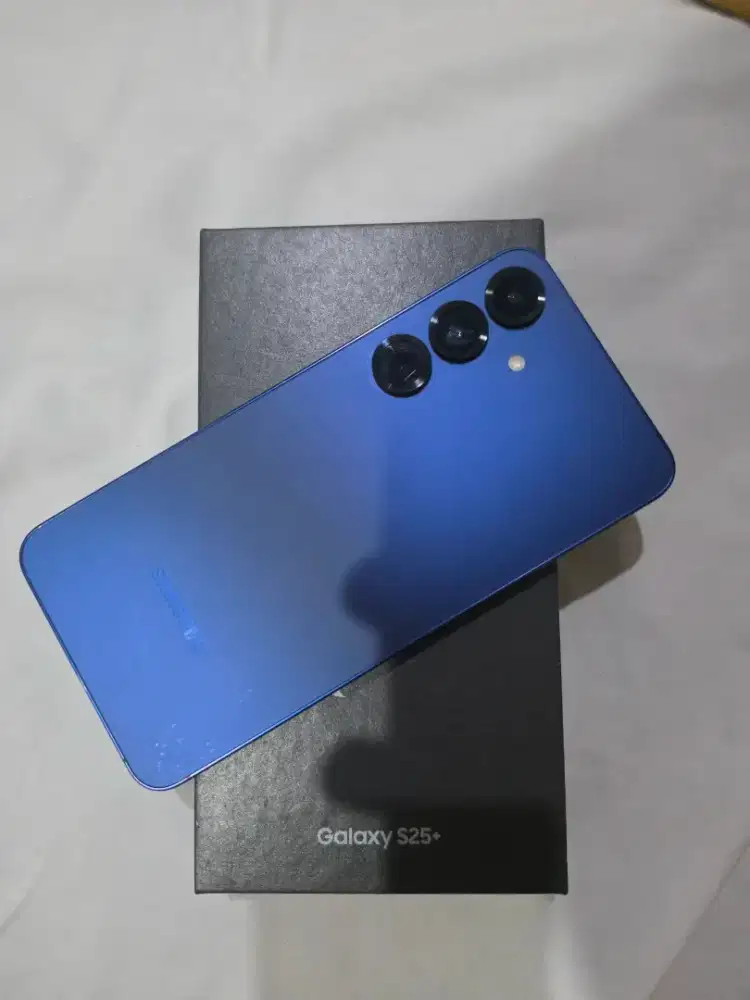 Samsung S25 Plus 12/512gb sein