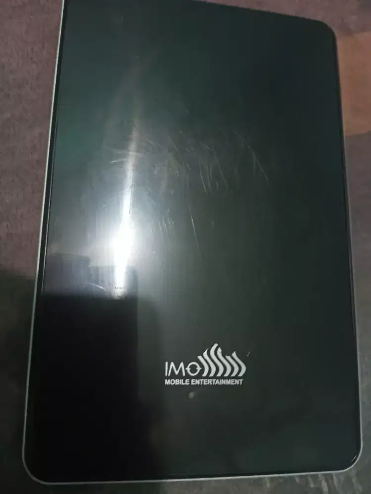 Di jual tablet IMO semua nya bagus cuma baterai low