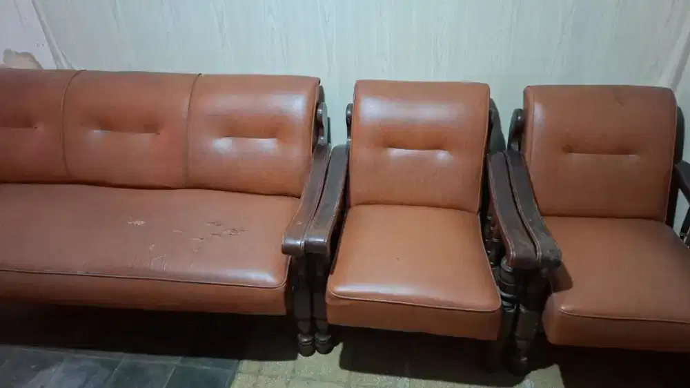 Kursi ruang tamu jati