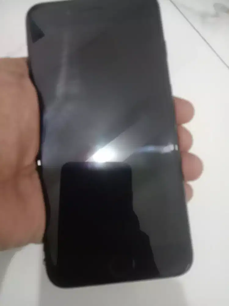 Iphone 7+ 128GB Minus Mati mesin masih segel