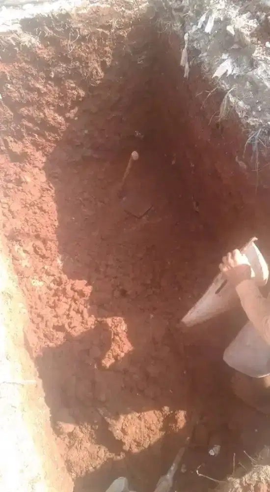 Tukang gali pondasi,spiteng Dll