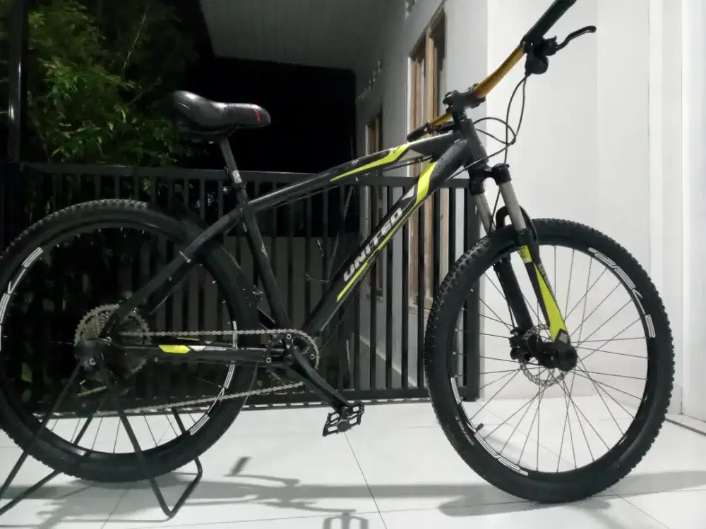 Sepeda UNITEDDetroit 2.00