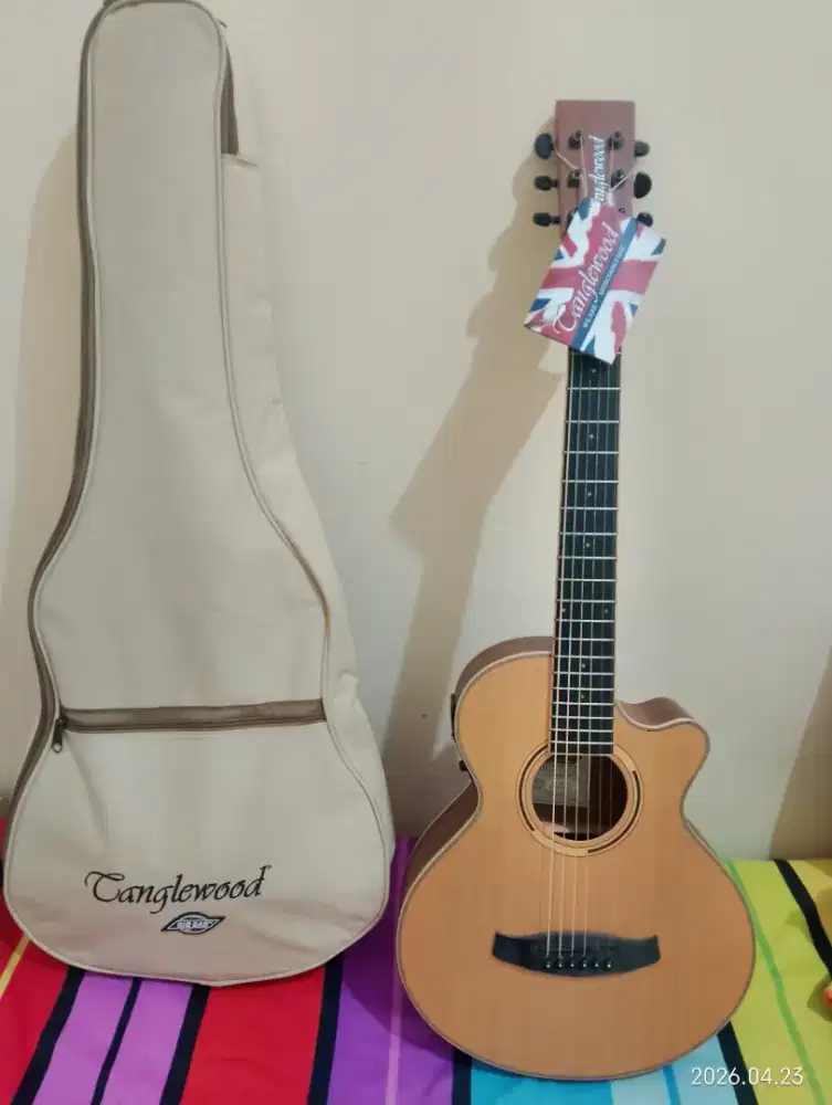 Gitar Tanglewood