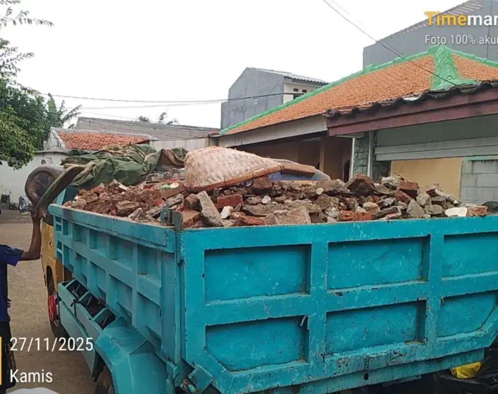 Buang puing tanah dan smph