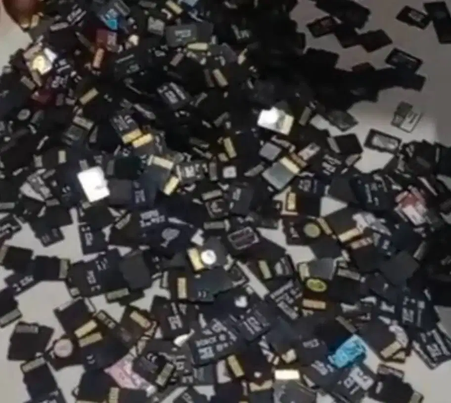 DICARI UNTUK DI BELI HARGA SATUAN