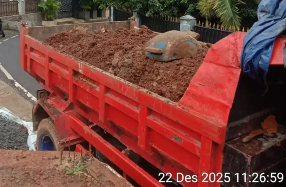 Buang puing tanah dan smph