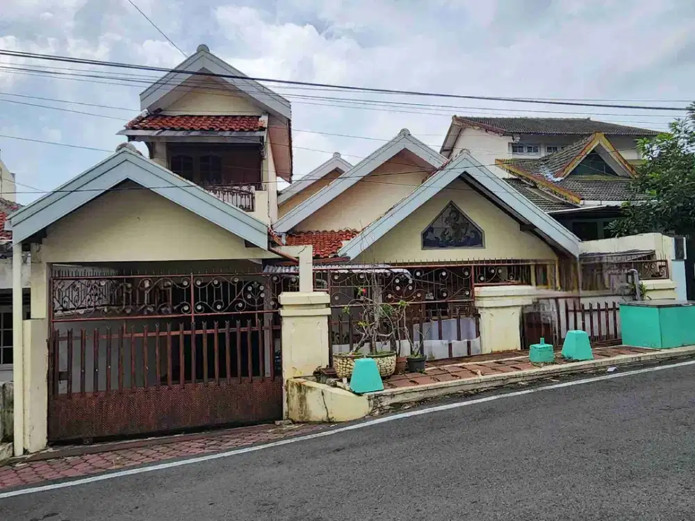 Dekat Akpol, Rumah Tengger Gajahmungkur Semarang