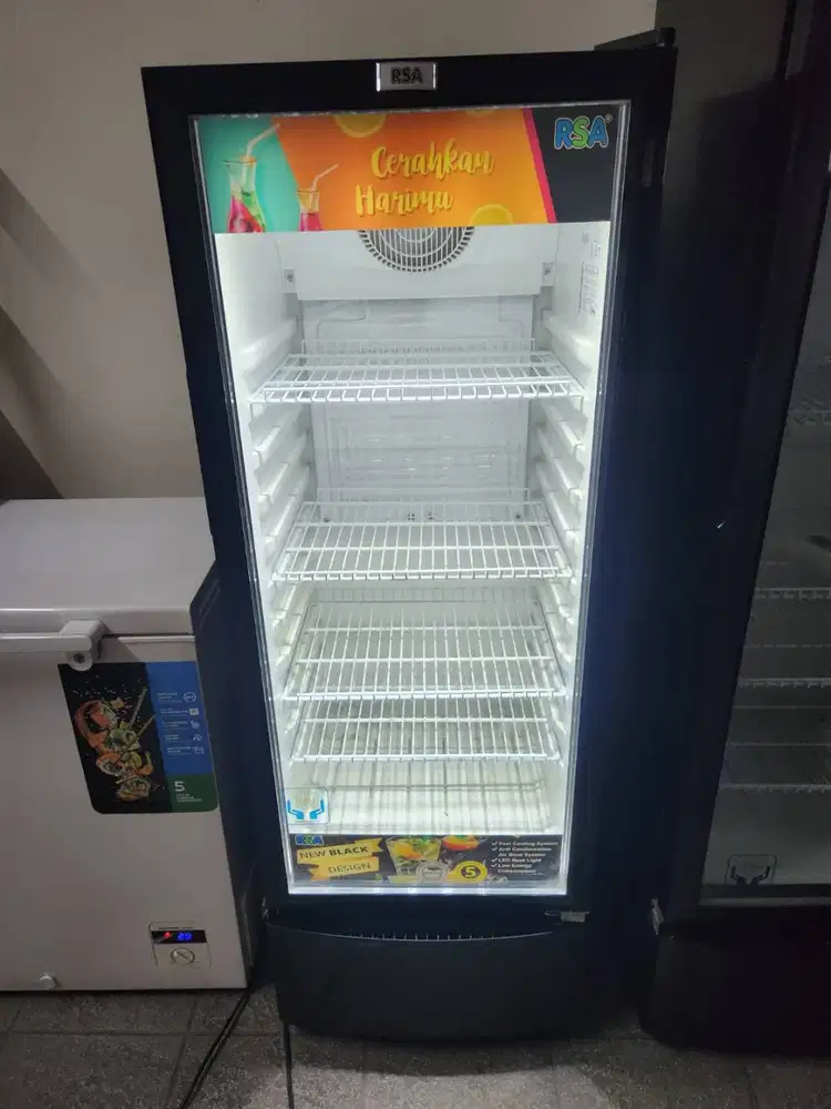 Jual murah Showcase/Chiller/Kulkas merek RSA Tipe 240
