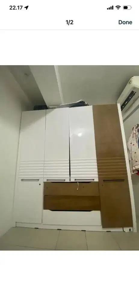 Lemari 4 pintu second/lemari bekas