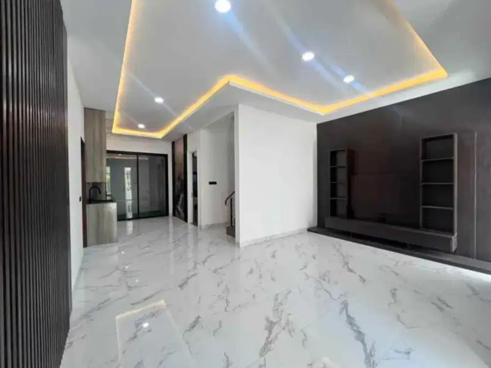 Rumah Taman Puspa Raya Citraland Surabaya Renovasi Total Spt Baru