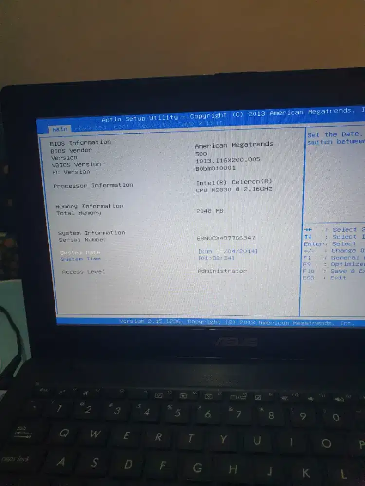 Laptop/Netbook Asus X200M