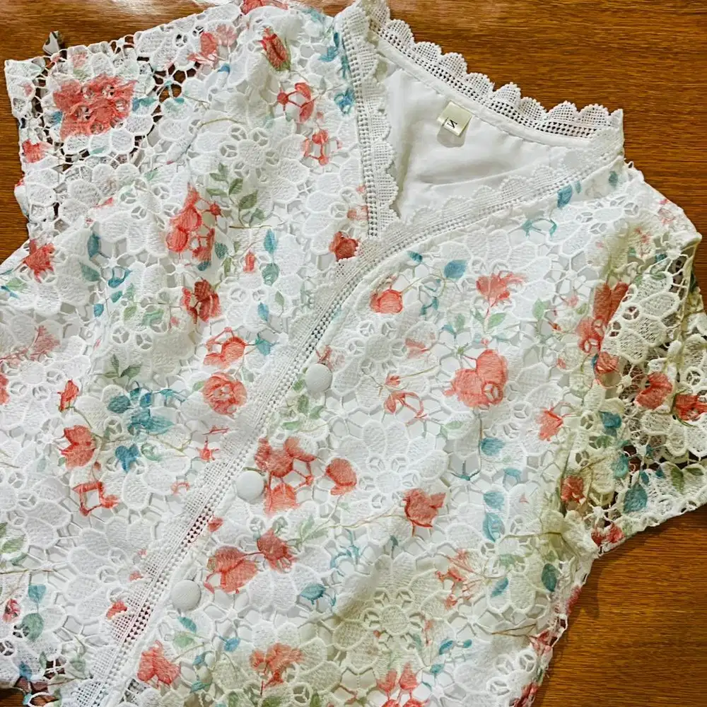 Baju atasan (baju bangkok)