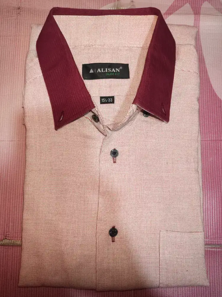 ALISAN SLIM FIT KEMEJA PRIA [KERAH MAROON]