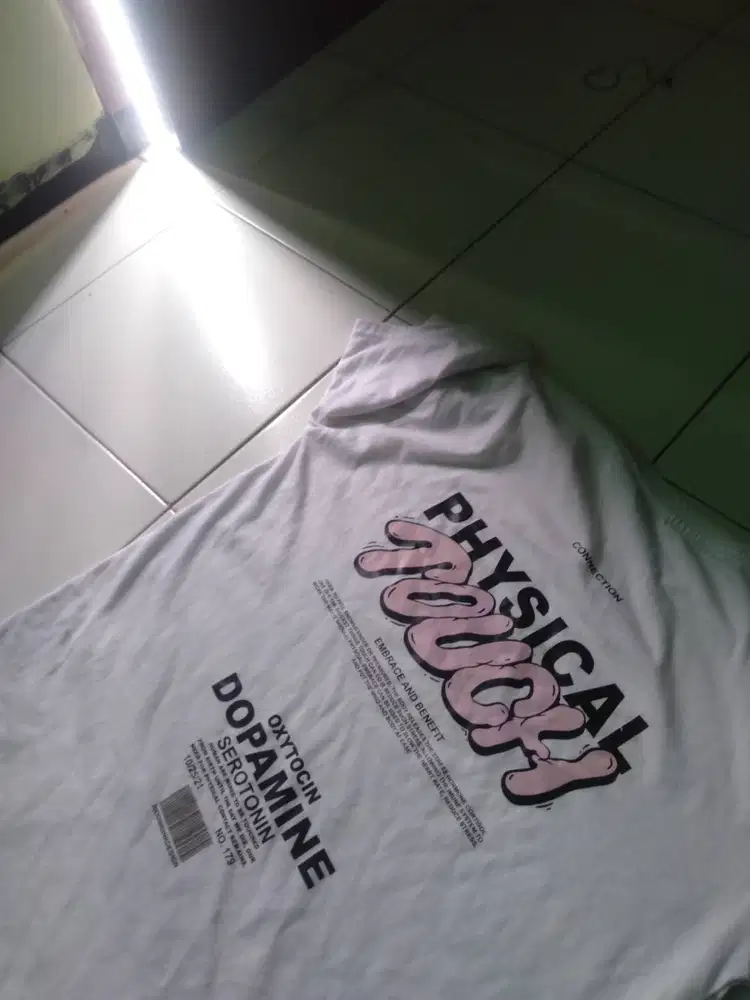 Kaos putih pria SZ xl