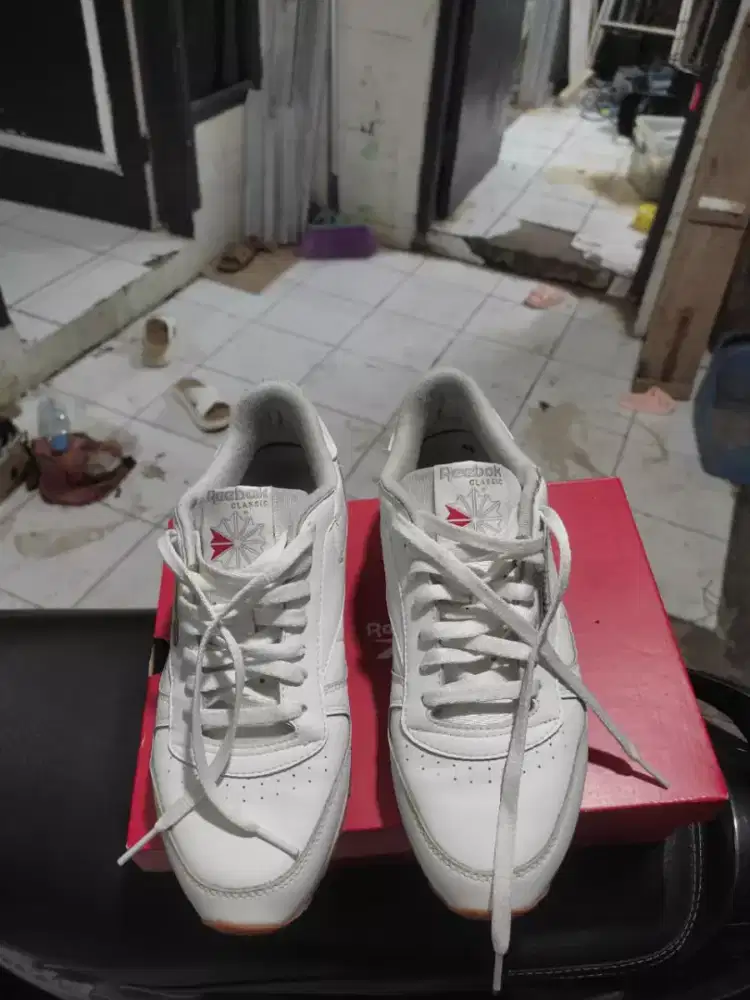 sepatu reebok original