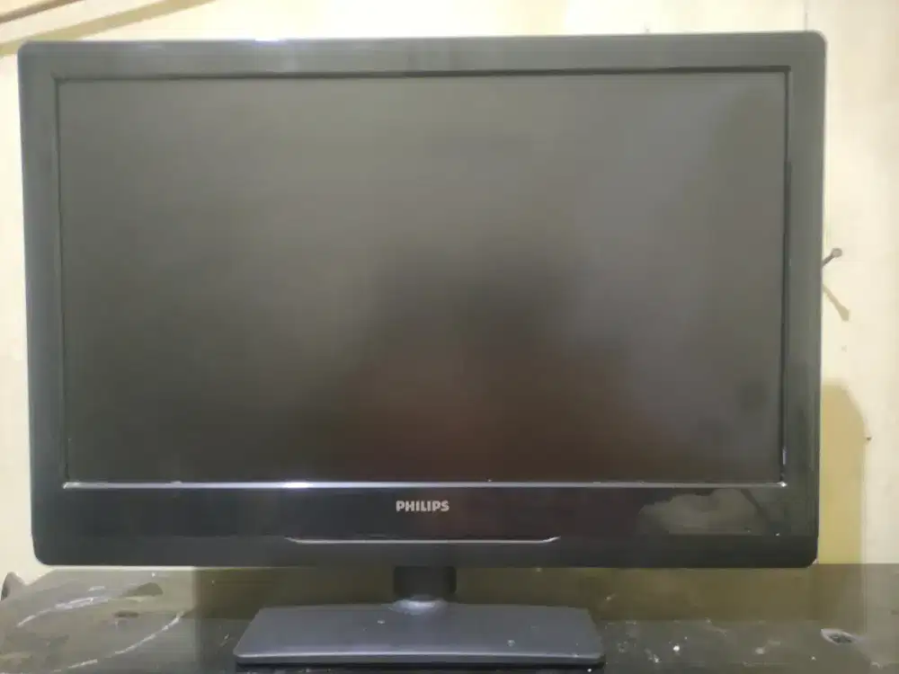 TV Philips 19 inchi
