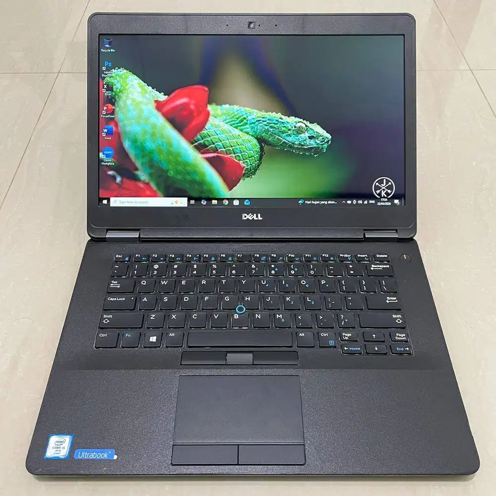 Dell Core i5-6300U RAM 8GB / SSD 256GB Backlit Laptop 7470 MURMER !!!