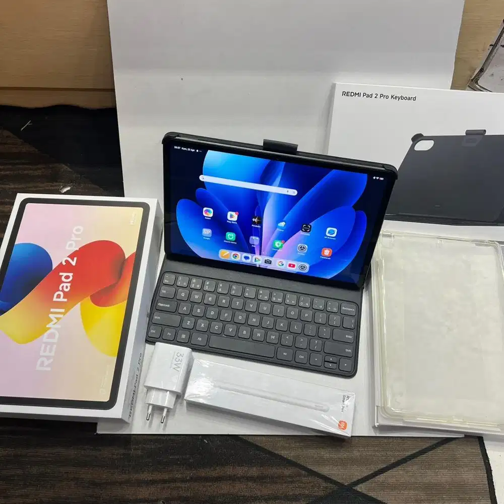 xiaomi pad 2 pro 8/256 lengkap keyboard pencil case garansi on panjang